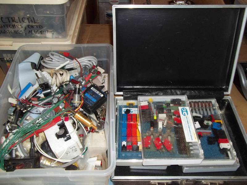 lot 235 image: Electrical Supplies