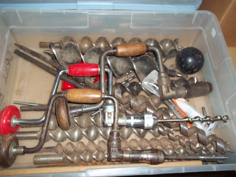 lot 238 image: Hand Drills and Large Drill Bits
