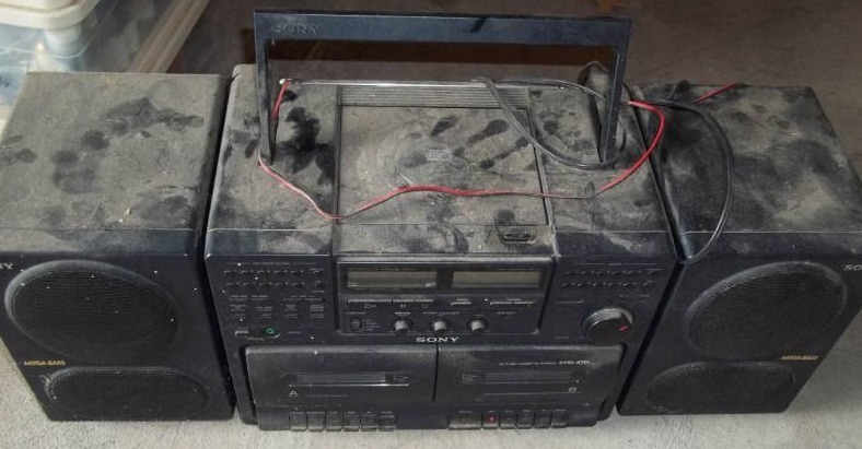 lot 243 image: Boom Box