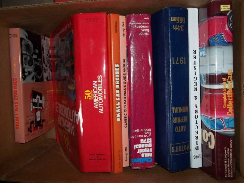 lot 249 image: Auto Repair Manuals and Car Books