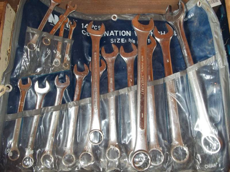 lot 289 image: Wrench Set
