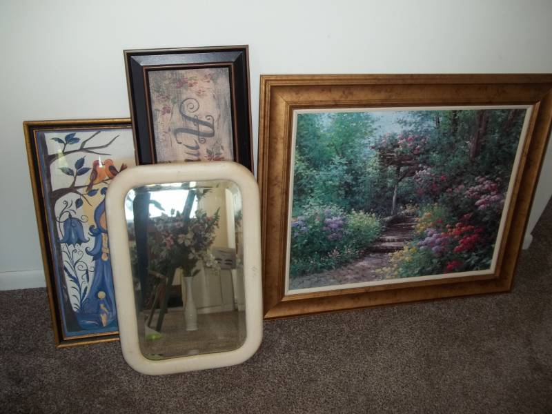lot 375 image: Wall Art