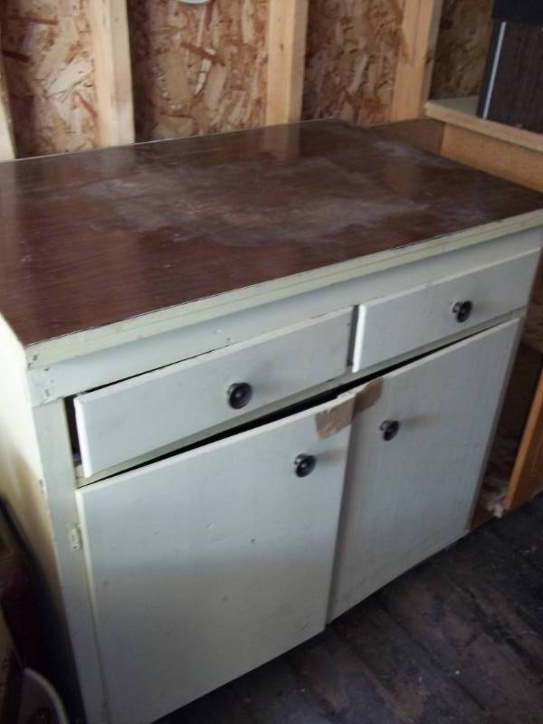 2 Vintage Cabinets Dream Garage Auction And Moving Sale K Bid