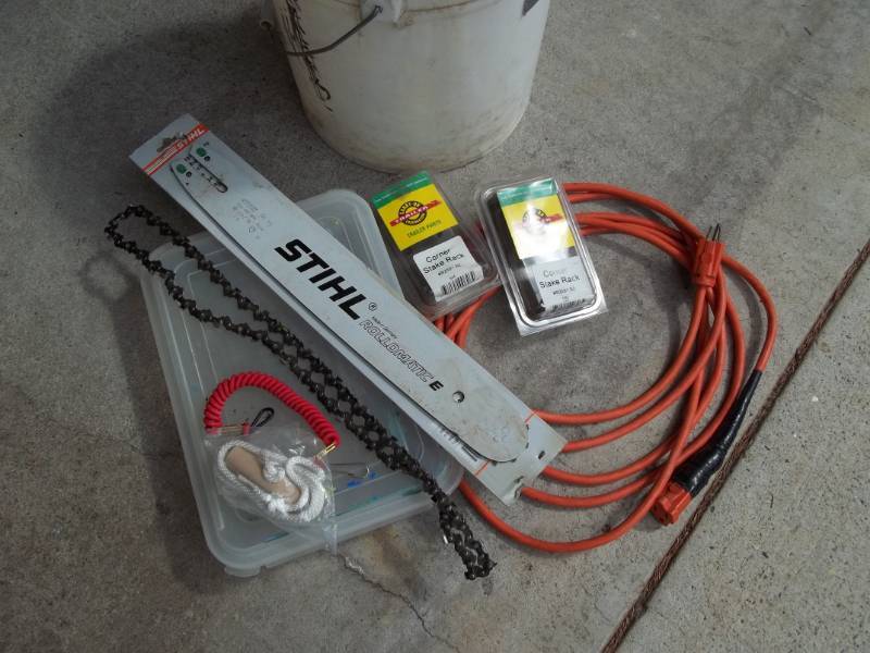 lot 406 image: Misc Garage Lot