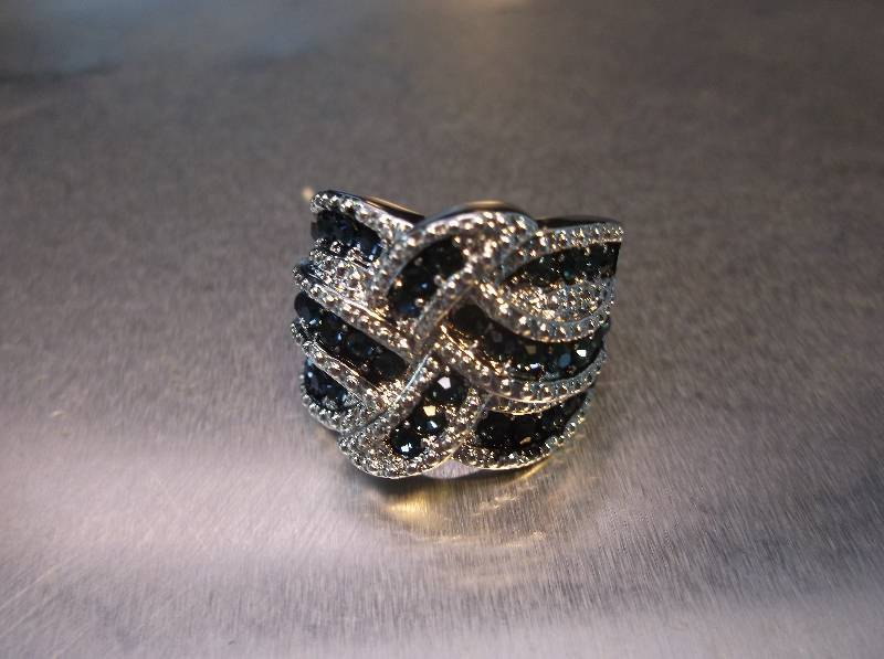 Dinner Ring