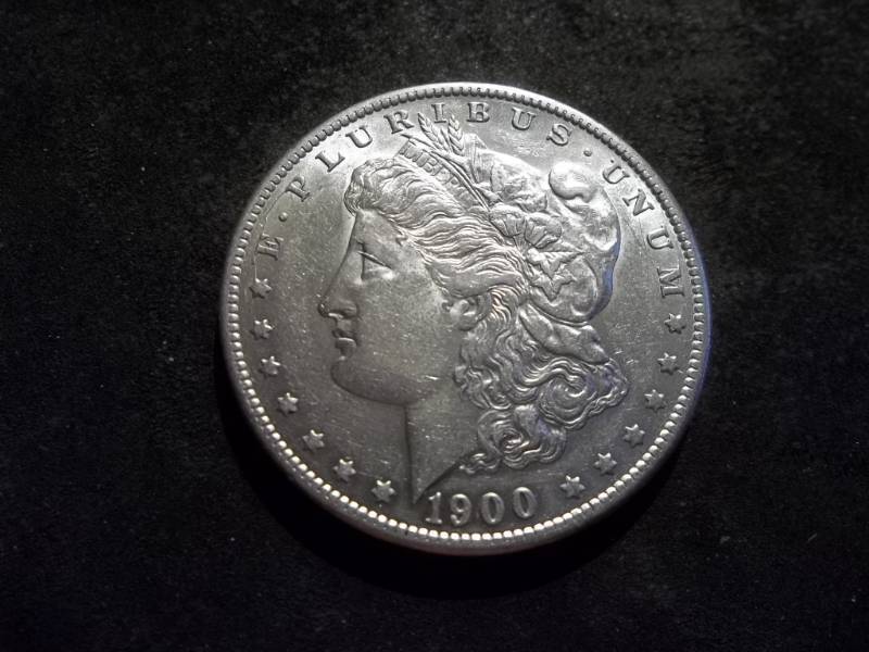 1900 S  Morgan Silver Dollar