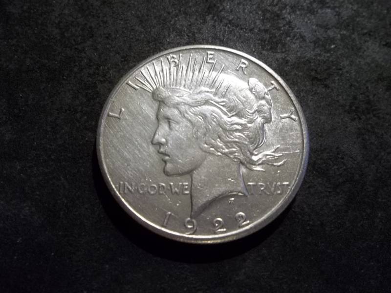 1922 S  Silver Peace Dollar