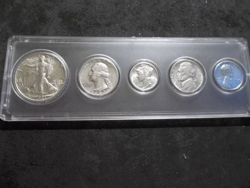 1943 Date Set