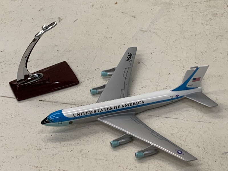 lot 72 image: Ronald Regan Plane
