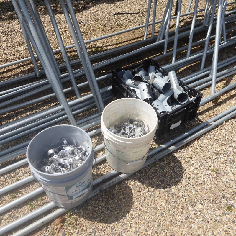 lot 3 image: 24 x 124 Stuppy Rainbow Plus Steel Frame Greenhouse