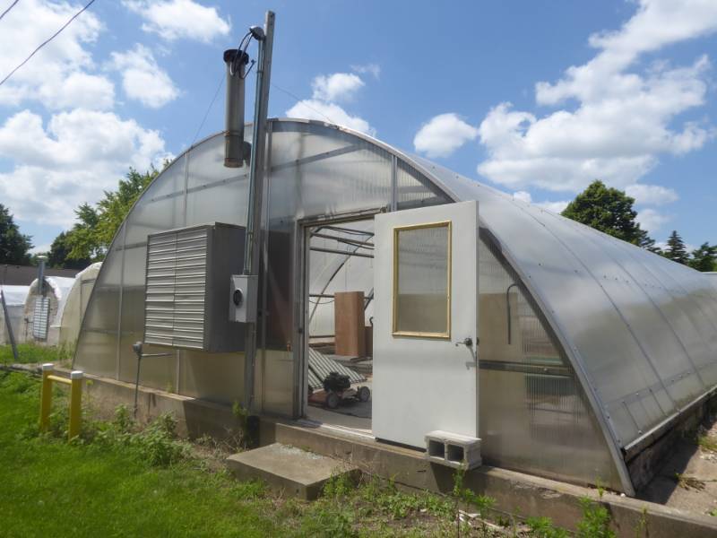 lot 15 image: 32 x 60 Quonset Polycarbonate Roof Greenhouse