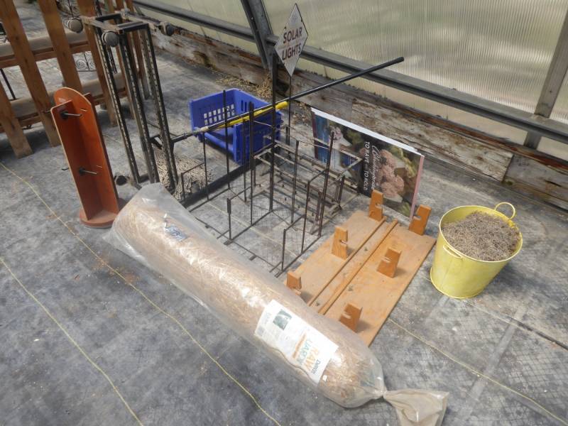 lot 73 image: Big Value Lot of Miscellaneous Items