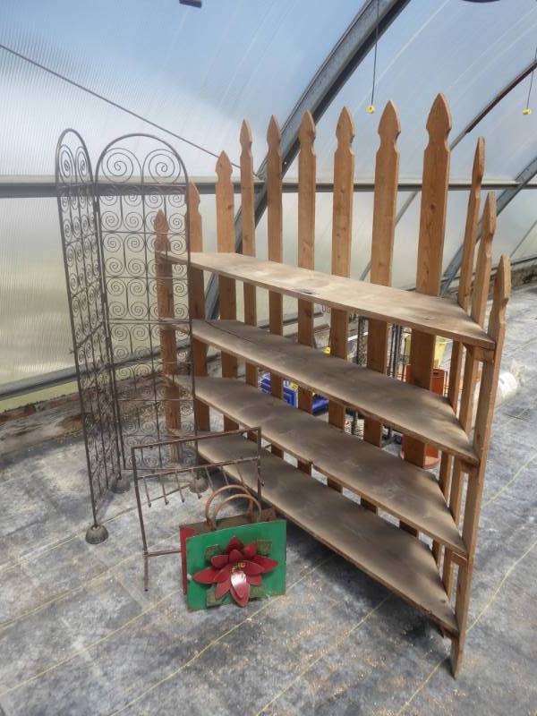 lot 74 image: Shelving Lot