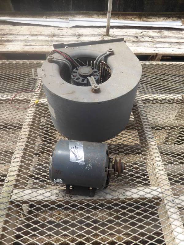 lot 96 image: Squirrel-Cage Blower Fan with Motor