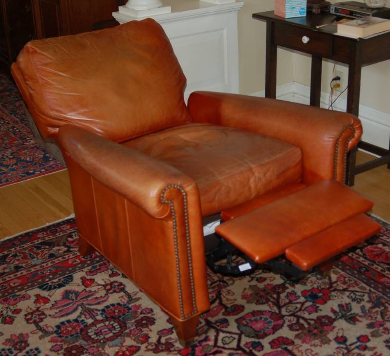 lot 25 image: Lee Leather Recliner Chair with Brass Tack Detail
