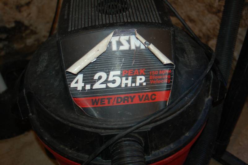 lot 79 image: Craftsman Shop Vacuum