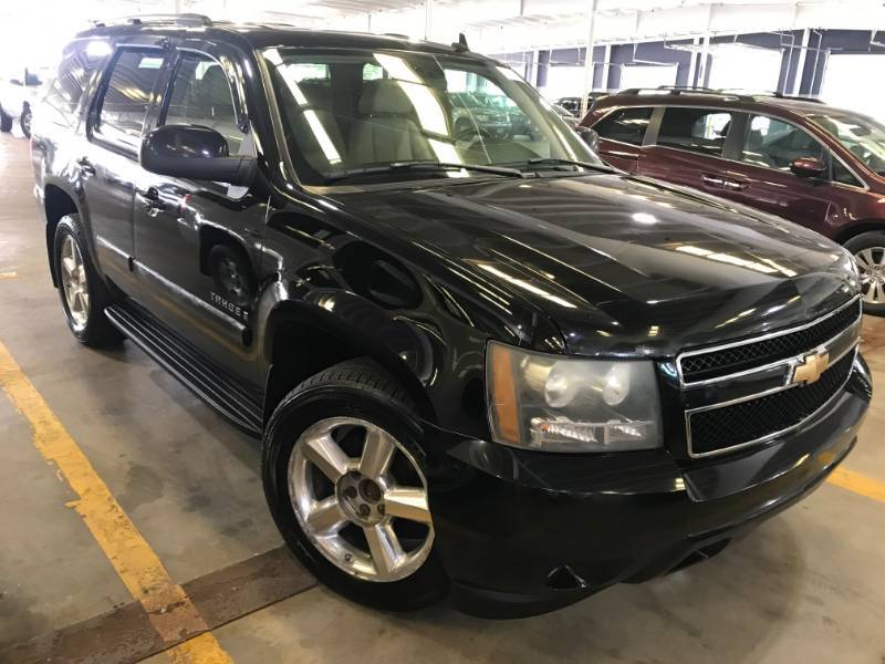lot 5 image: 2007 Chevrolet Tahoe LTZ 4x4