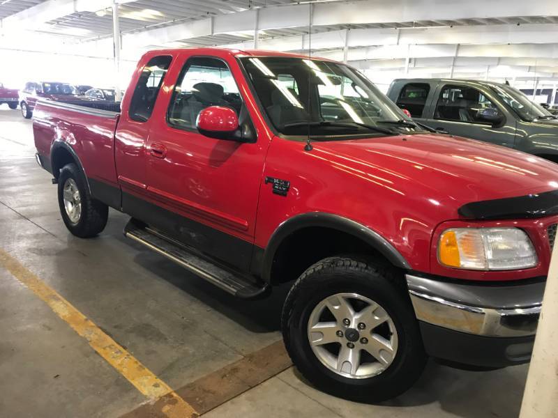 lot 8 image: 2003 Ford F-150 XLT FX4 4x4