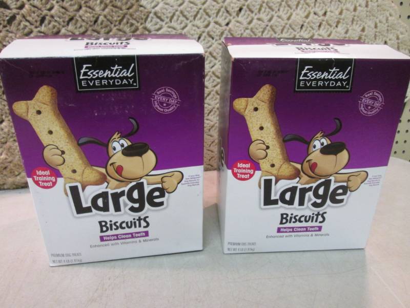 lot 29 image: 2 - 4 Pound Boxes of Large Dog Trea...