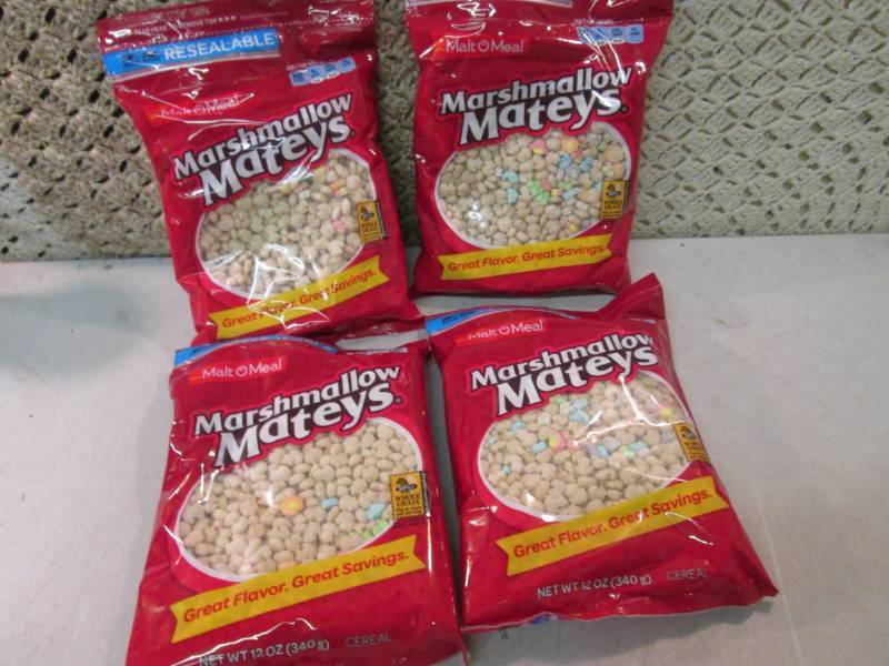 lot 49 image: 4 Bags of Malt O Meal Marshmallow M...