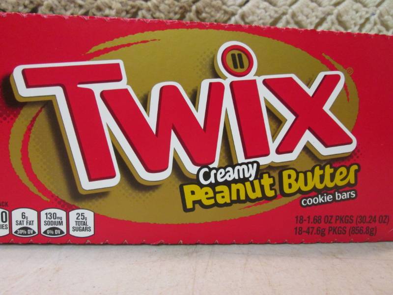 lot 81 image: 18 Twix Creamy Peanut Butter Cookie...