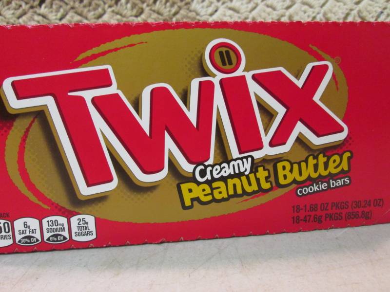 lot 82 image: 18 Twix Creamy Peanut Butter Cookie...