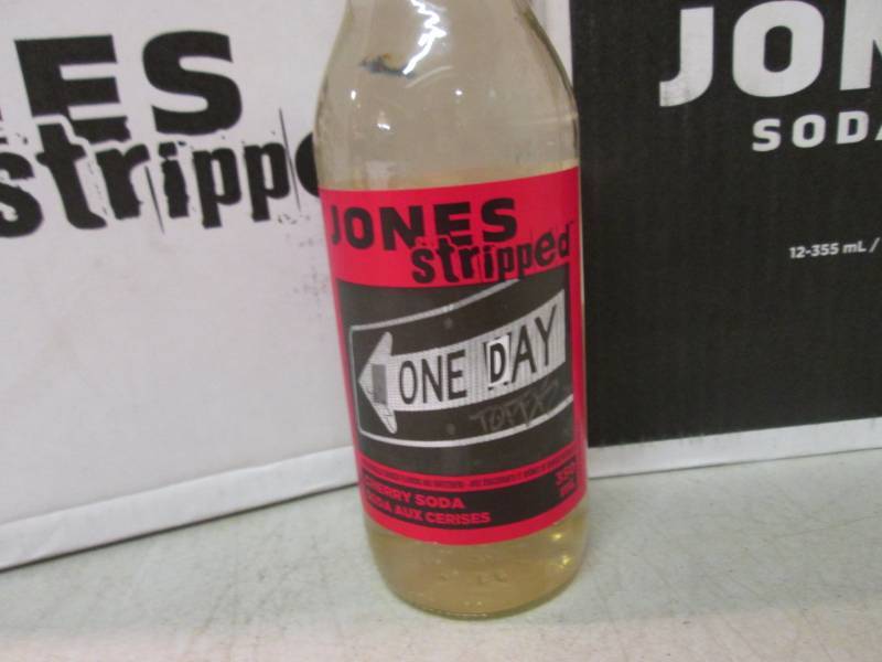 lot 179 image: 2 - 12 Packs of Jones Stripped Cher...
