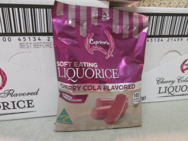 lot 180 image: 3 Cases with 8 Bags each of Caprico...