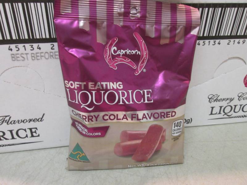 lot 185 image: 3 Cases with 8 Bags each of Caprico...
