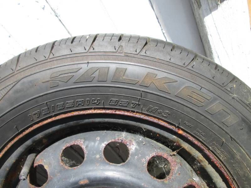 lot 225 image: 4 Like new tires & rims that would fit the Honda Civic in lot 1