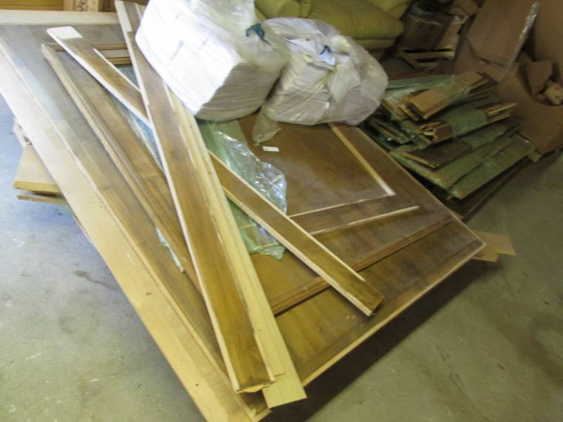 lot 300 image: 2 Pallets of wood trim and panels plus shop cloth pads