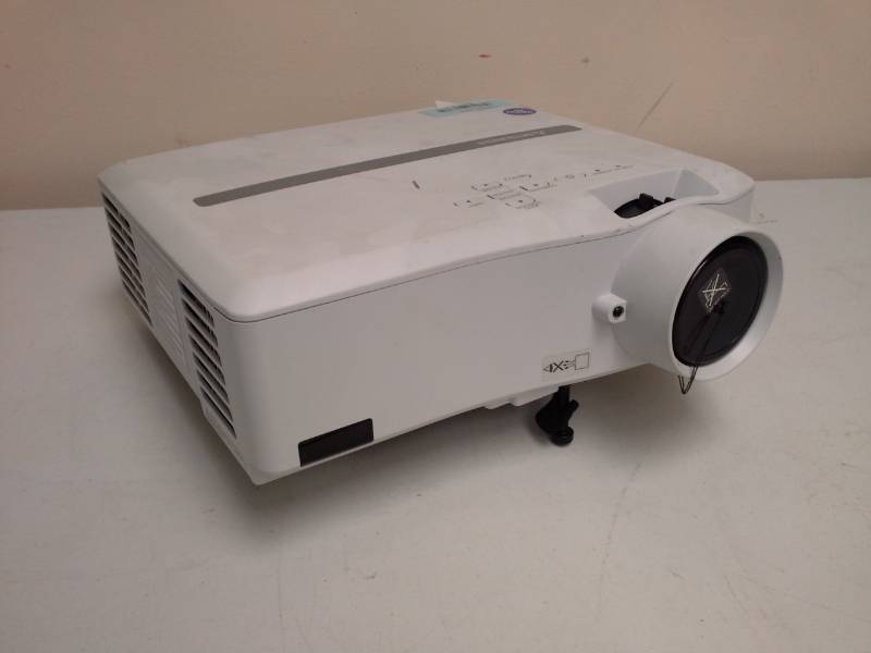 lot 123 image: Mitsubishi Electric LCD Projector WL265OU