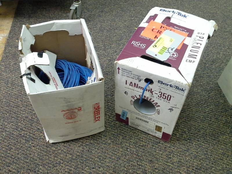 lot 207 image: Lot of (2) Bertek LANmark-350 TekLok Cat5ECMPUTPBLTP Box