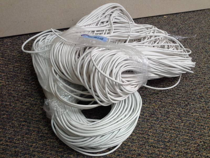 lot 216 image: Lot of (2) Cat5e Cable Bundles