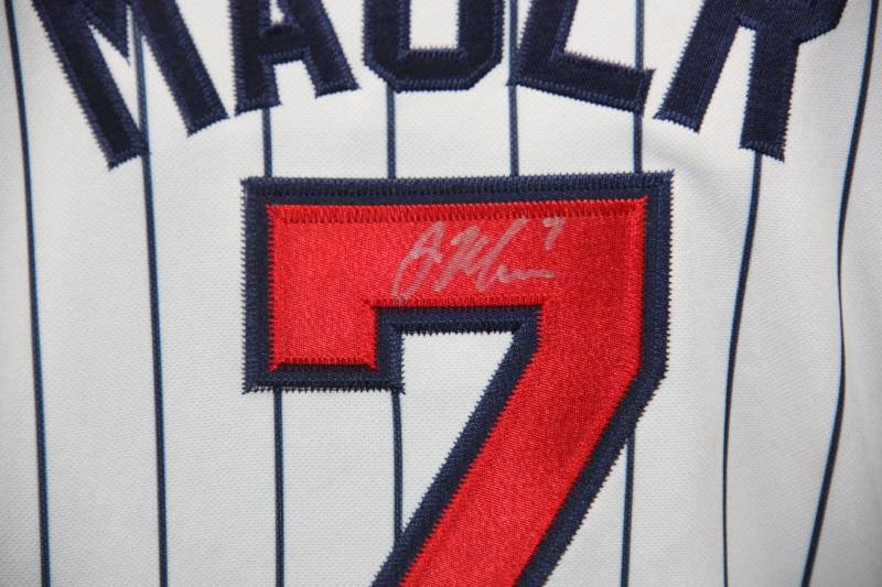 Minnesota Twins Joe Mauer Jersey Auto
