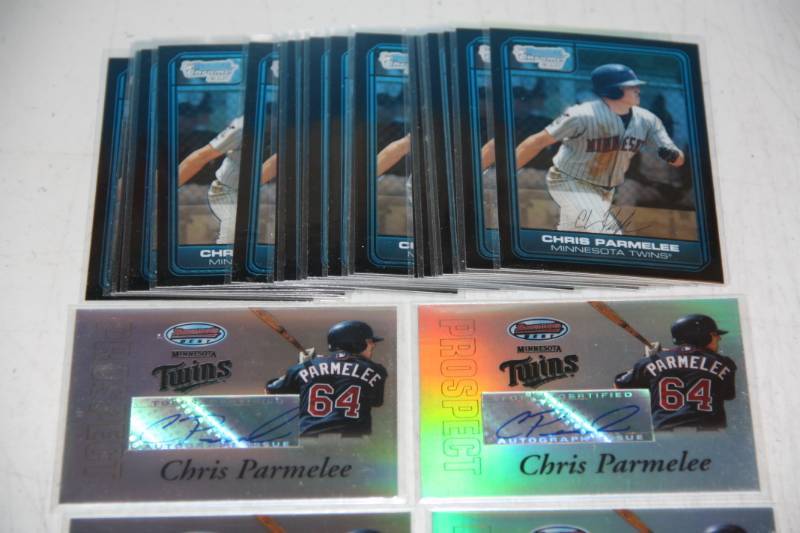 Minnesota Twins Chris Parmelee Auto and Rookie Lot  26 Cards