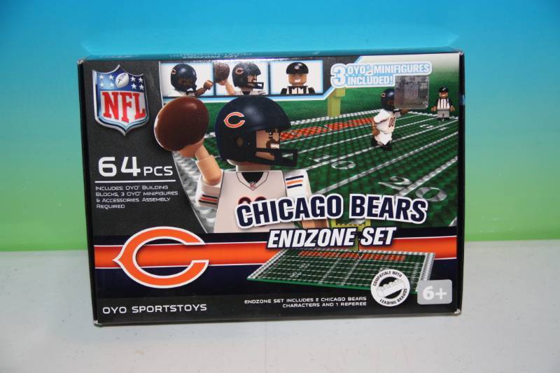 OYO Chicago Bears End Zone Set with Two Additional Figures