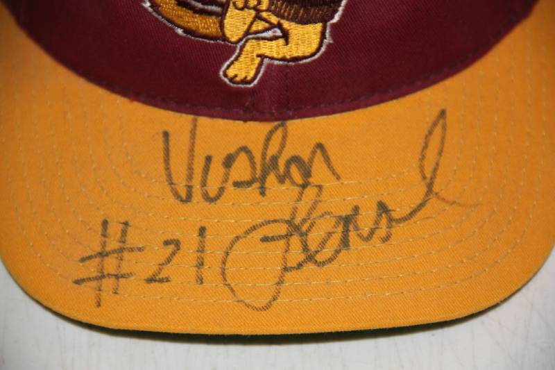 Minnesota Gophers Snapback Hat Voshon Lenard Auto