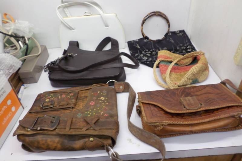 lot 82 image: Box full of Purses and Bags-Some Leather-Two Vintage