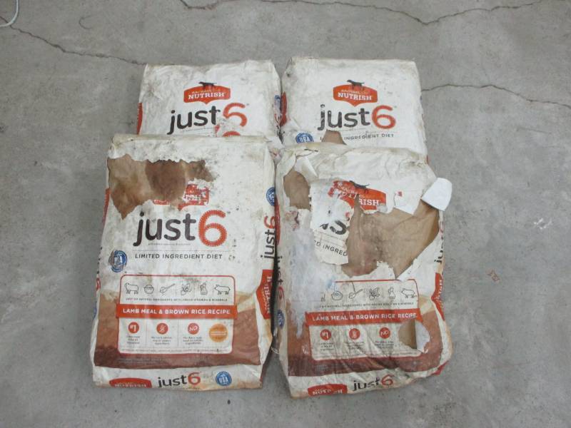 lot 44 image: Dogfood