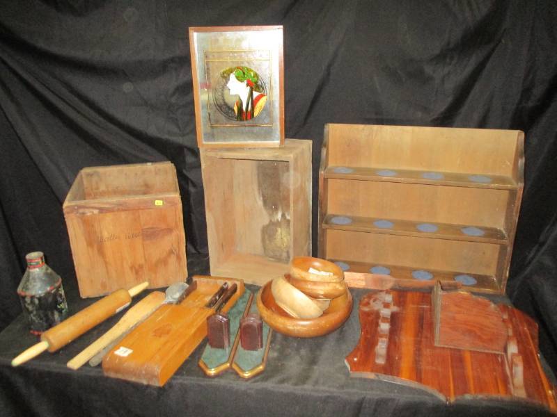 lot 62 image: Wood Boxes and Misc