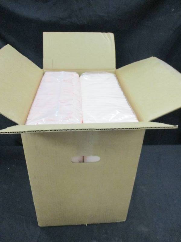 lot 121 image: Large Box of Protector Pads for your sheets UNOPENED