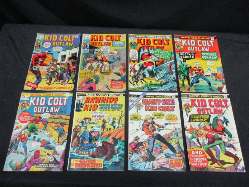lot 12 image: 8 ct Collectible Comic Books