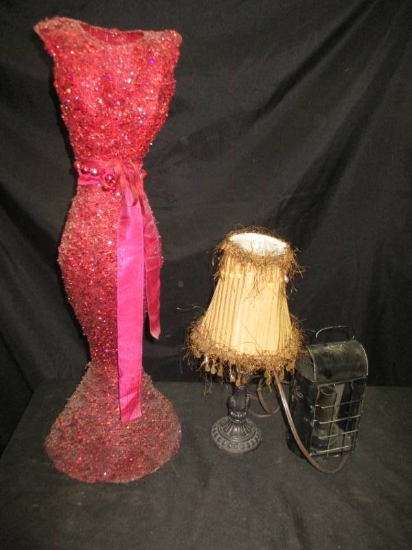 lot 28 image: Lamps and Dress figure