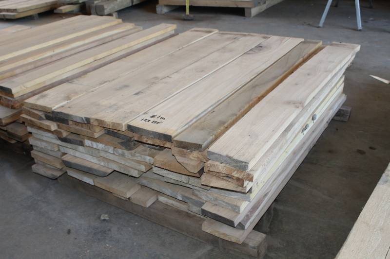 lot 462 image: Lot of (66) Elm Boards