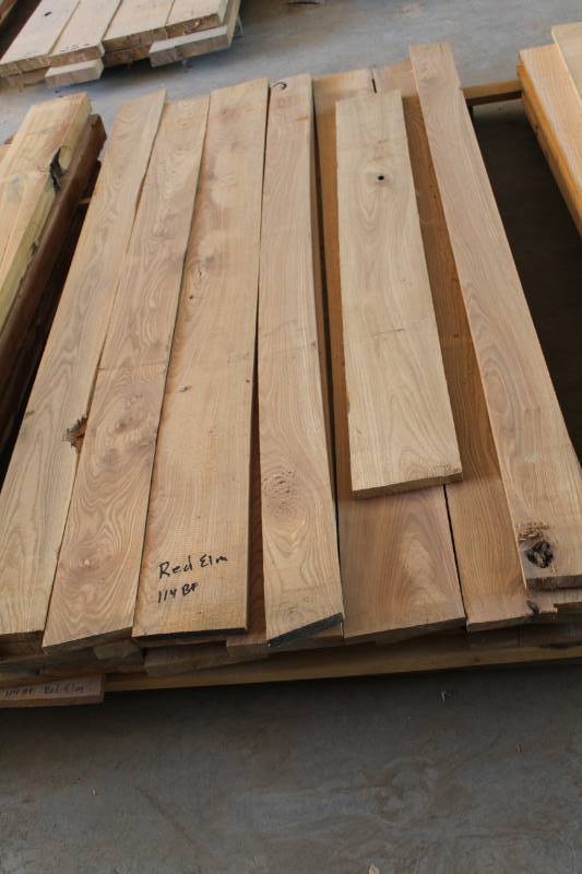 lot 465 image: Lot of (18) Red Elm Boards