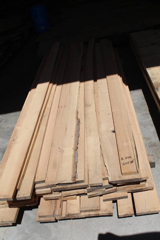 lot 475 image: Lot of (26) Red Oak Boards
