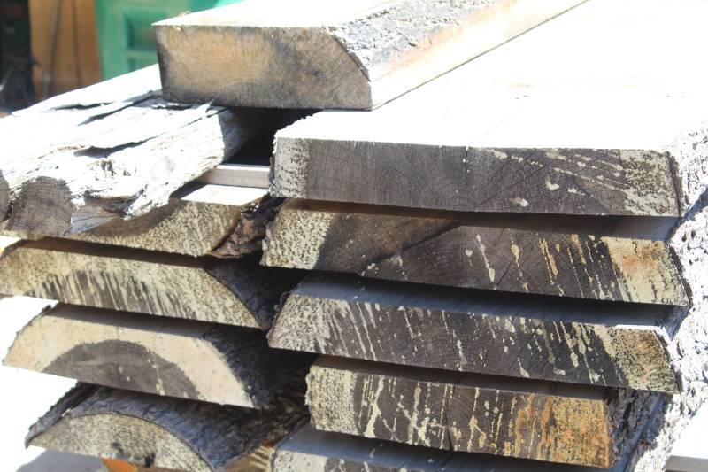 lot 477 image: Lot of (8) Pine Boards