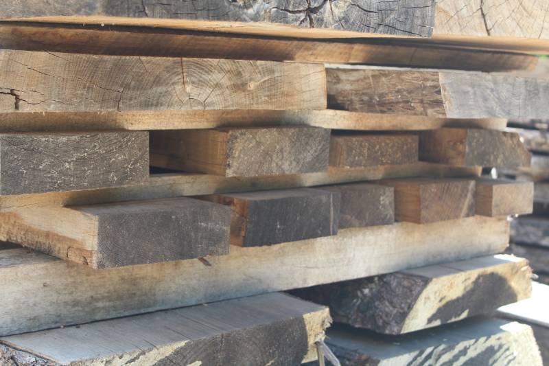 lot 482 image: Lot of (11) White Oak Boards