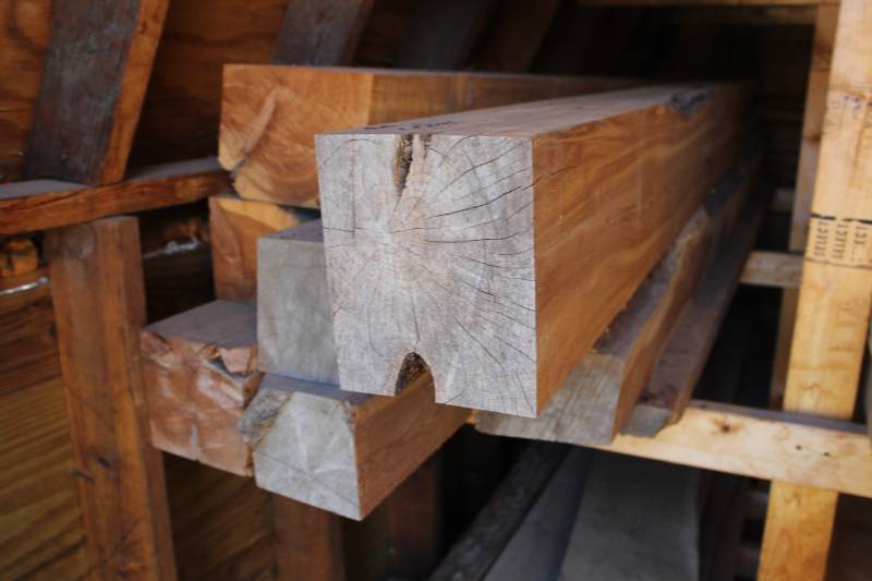 lot 513 image: Lot of (8) Red Cedar Boards